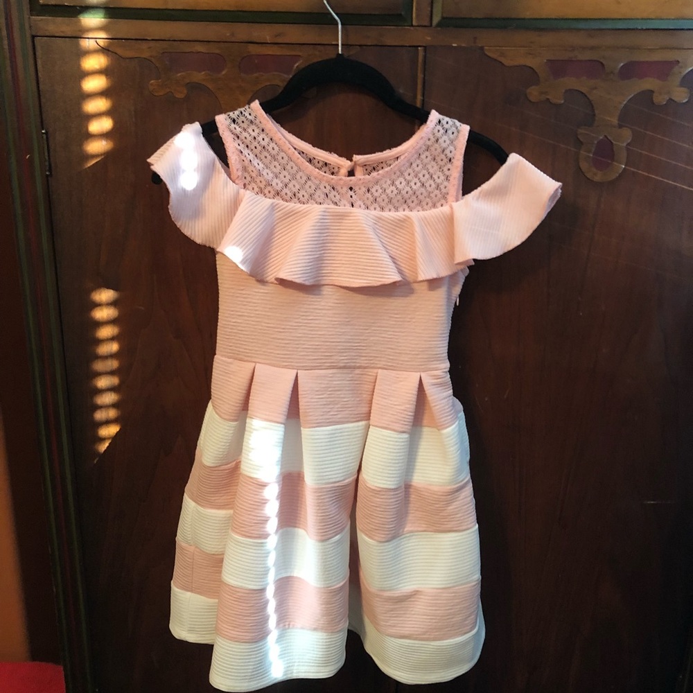Girls Dress - Picture 1 of 1